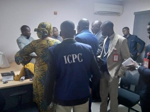 Naira swap: ICPC busts bank, discovers N258m, Makes Arrests
