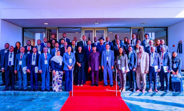 Osinbajo inaugurates APC legal compliance c'ttee for federal, state elective positions