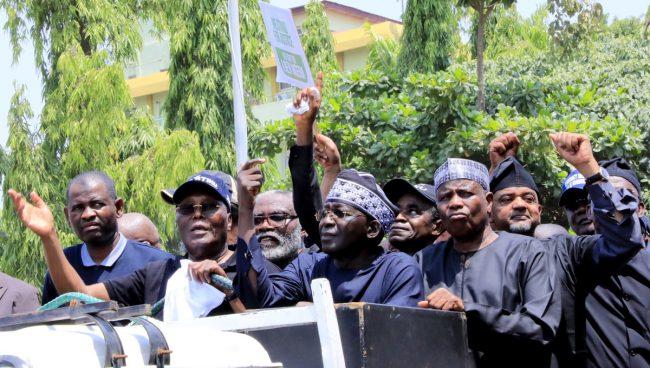 Atiku leads PDP leaders on protest to INEC office in Abuja