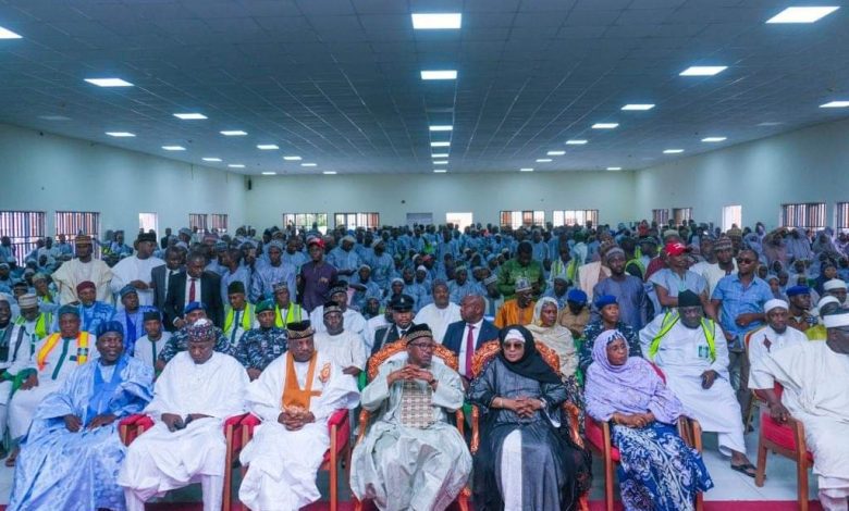 Bauchi governor bids farewell to 3,316 pilgrims, urges them to be good ambassadors
