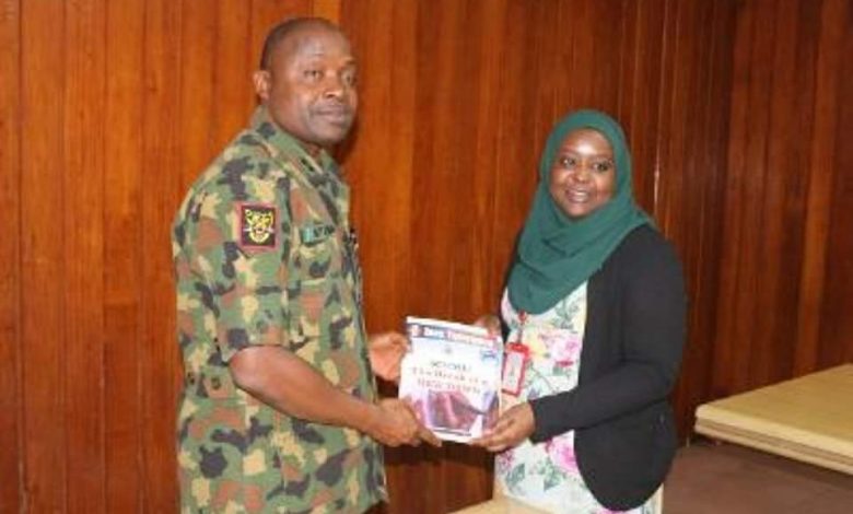 EFCC seeks Nigerian Army’s support in anti-graft war