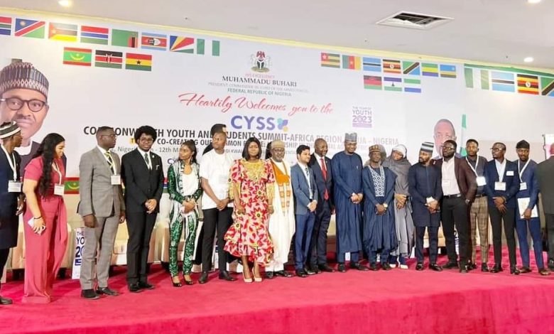 Youths driving force for change, Buhari says at commonwealth summit