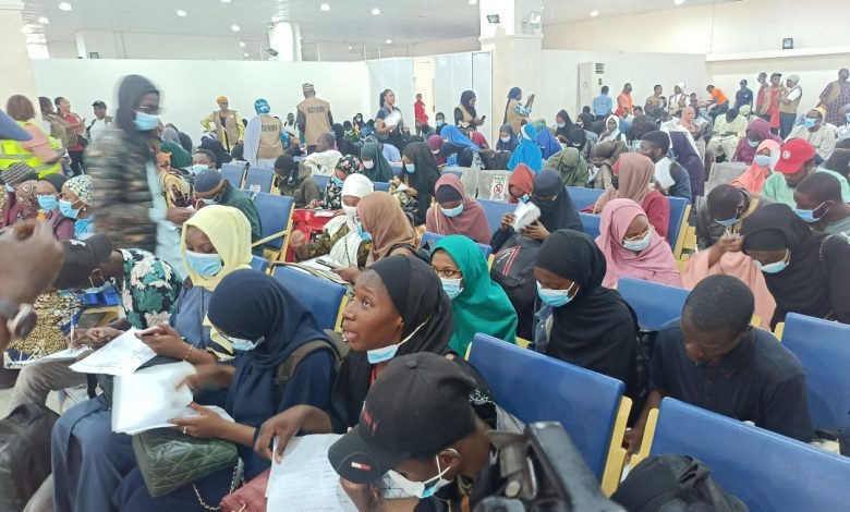 Sudan crisis: 834 Nigerians arrive Abuja, FG says