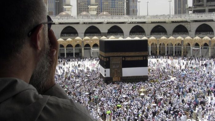 Saudi Arabia announces visa extension for some Umrah pilgrims