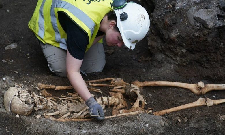 Hotel dig unearths 1,000-year-old burial site in Dublin