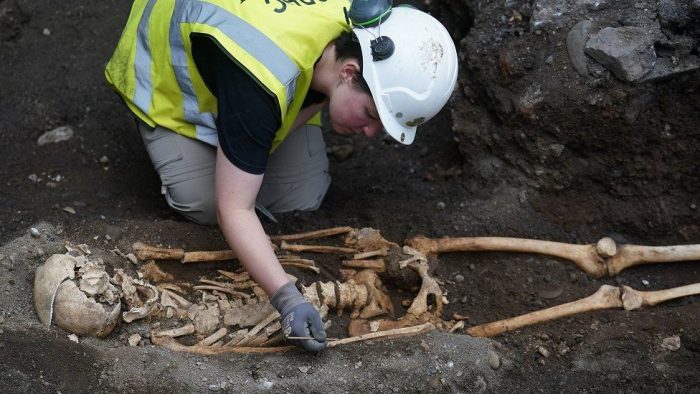 Hotel dig unearths 1,000-year-old burial site in Dublin