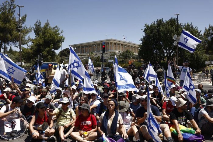 Opposition lawmakers walk out as Israel parliament limits judges’ power