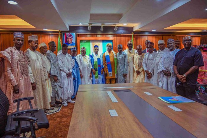 Ganduje receives 14 Kano assembly members, urges cooperation with Gov Yusuf