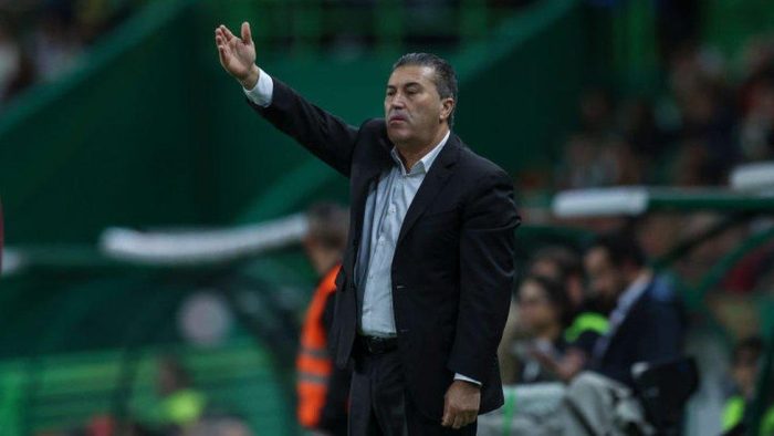 Jose Peseiro agrees pay cut to remain in charge of Nigeria's Super Eagles