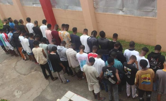 EFCC arrests 40 suspects over internet fraud in Warri