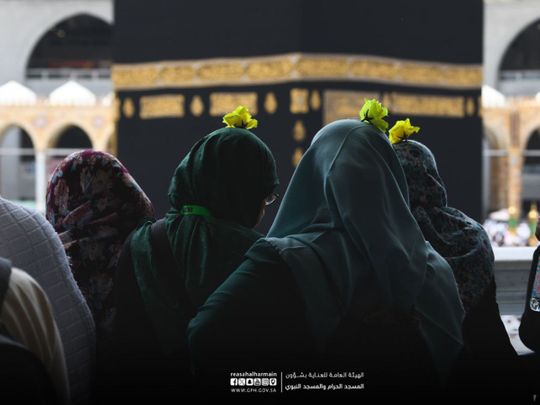 Umrah: Saudi authorities set dress code for women