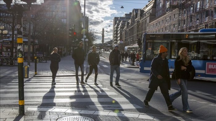 Majority of Swedes favor ban on Quran burning, poll shows