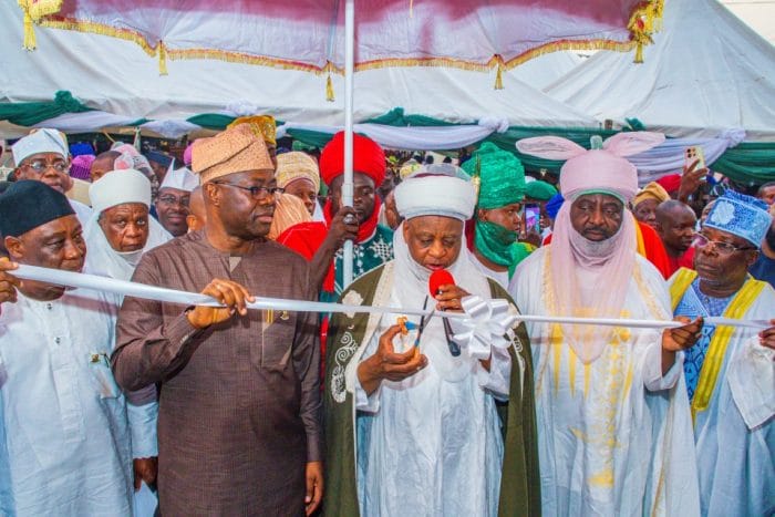 PHOTOS: Sultan commissions mosque built by Oyo Gov Seyi Makinde