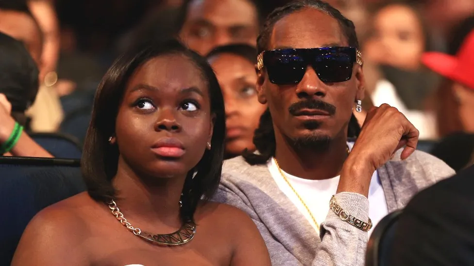 Snoop Dogg's daughter Cori Broadus cries after suffering stroke