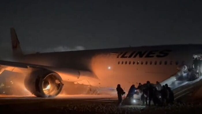 Japan jet crash: Passengers describe chaos inside flight 516