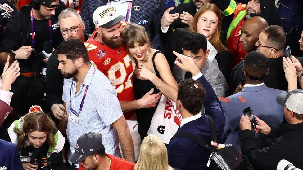 Taylor Swift celebrates boyfriend Travis Kelce's NFL win